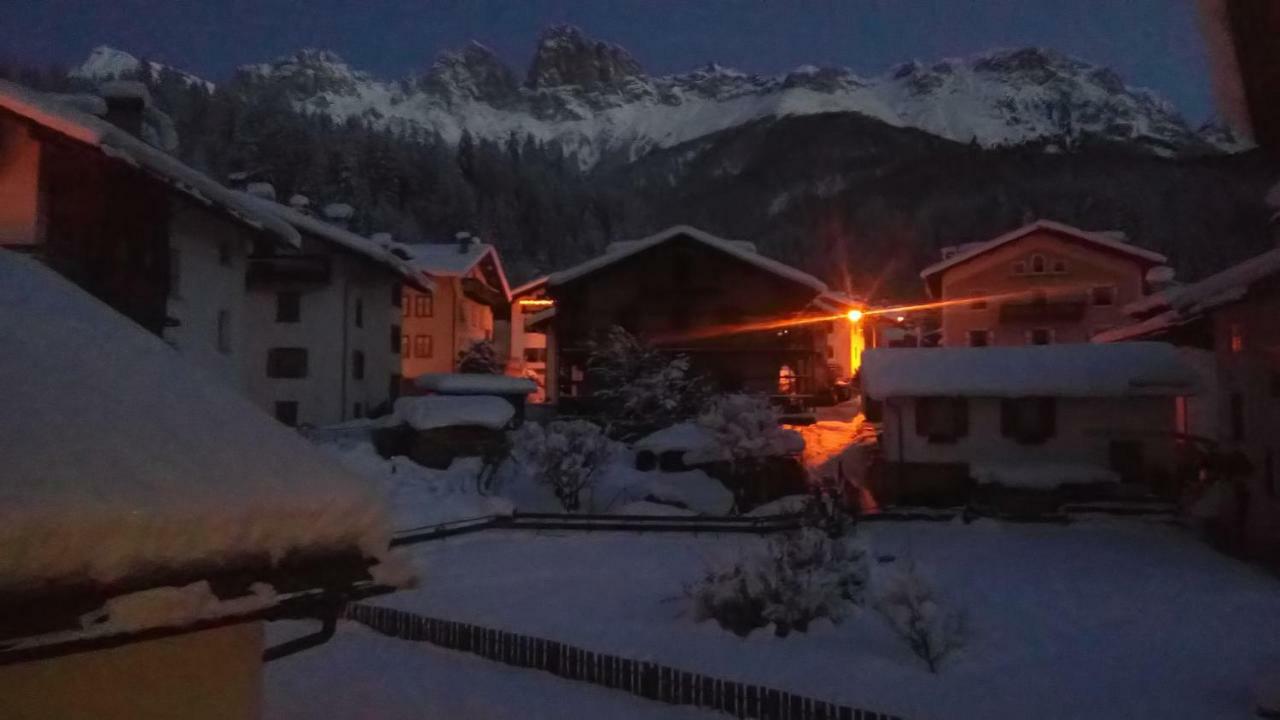 Casa Soia Lägenhet Falcade Exteriör bild